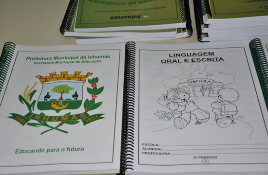 Secretaria de Educação leva cartilha às escolas municipais Secretaria de Educação leva cartilha às escolas municipais