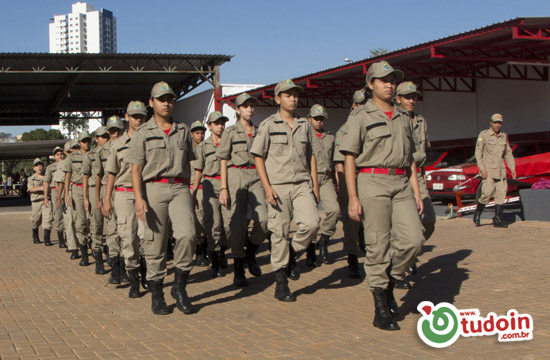 9ª Companhia Independete Bombeiro Militar de Inhumas realiza intrução com alunos do Projeto Bombeiro Mirim 9ª Companhia Independete Bombeiro Militar de Inhumas realiza intrução com alunos do Projeto Bombeiro Mirim