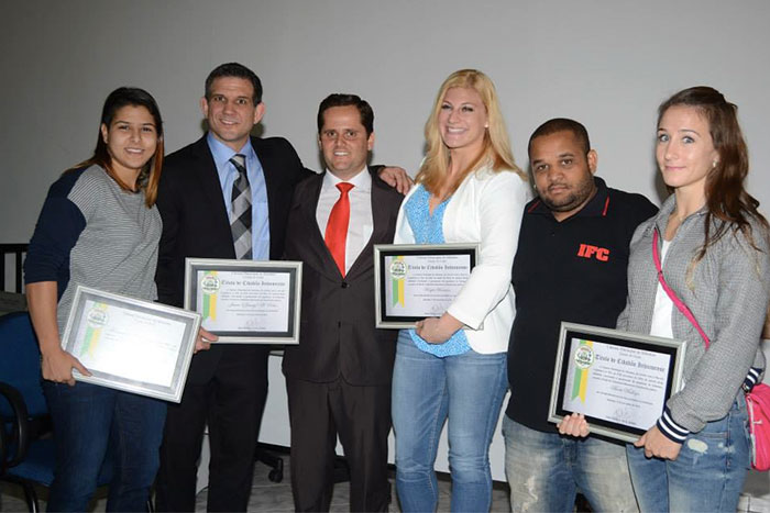 Câmara Inhumas faz homenagem a judocas inhumenses Câmara Inhumas faz homenagem a judocas inhumenses