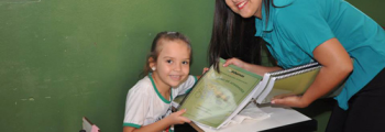 Secretaria de Educação leva cartilha às escolas municipais
