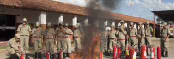 9ª Companhia Independete Bombeiro Militar de Inhumas realiza intrução com alunos do Projeto Bombeiro Mirim
