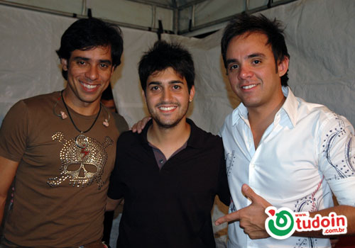 TUDOIN - Galerias de Imagens - Guilherme & Santiago