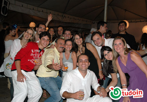 TUDOIN - Galerias de Imagens - Reveillon 2008  Quiosque