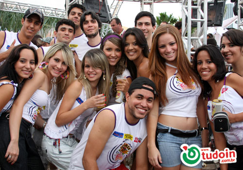 TUDOIN - Galerias de Imagens - Inhumas Fest Folia 2010