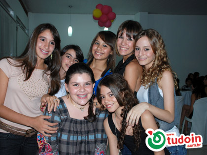 TUDOIN - Galerias de Imagens - Niver Ana Luiza 2010