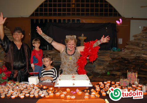 TUDOIN - Galerias de Imagens - Niver Solange