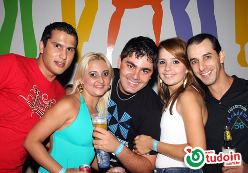 TUDOIN - Galerias de Imagens - Fun House Voulez-Vous
