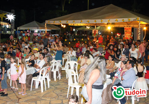 TUDOIN - Galerias de Imagens - Feira Mãe Flor 2011