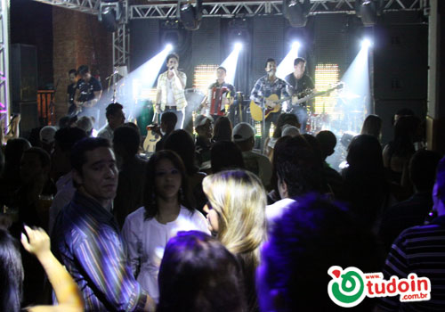 TUDOIN - Galerias de Imagens - Inauguração Villa Show Hall