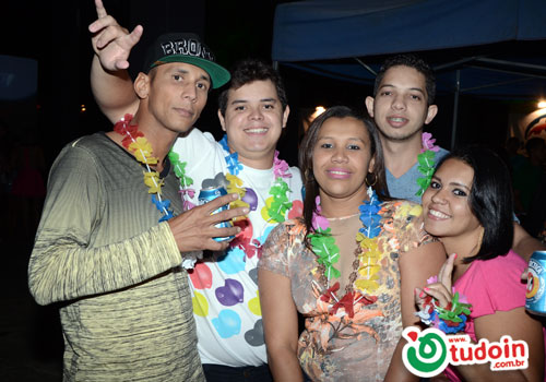 TUDOIN - Galerias de Imagens - Baile do Hawaí - 2014