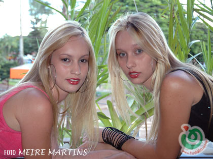 TUDOIN - Galerias de Imagens - Cynthia e Cybelly
