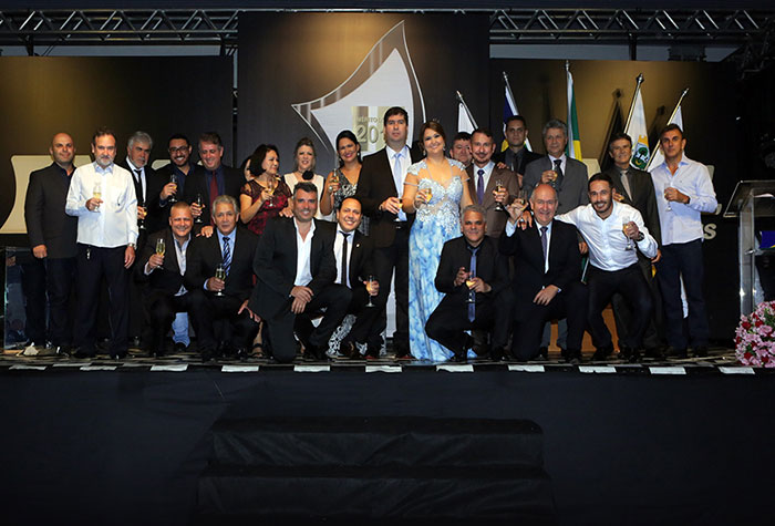 Mérito Lojista 2017: Confira as fotos da noite de gala da CDL em Inhumas Mérito Lojista 2017: Confira as fotos da noite de gala da CDL em Inhumas
