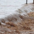 Rio Meia Ponte sobe o nĂvel e provoca alagamento em Itauçu Rio Meia Ponte sobe o nĂvel e provoca alagamento em Itauçu