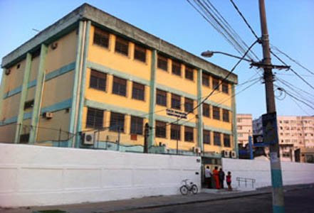 Escola Tasso da Silveira reabre 11 dias depois da tragédia