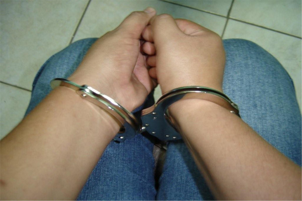 Assaltantes são presos em Inhumas Assaltantes são presos em Inhumas