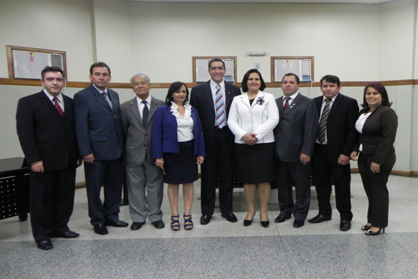 Juiz William Fabian recebe tÃtulo de cidadão inhumense Juiz William Fabian recebe tÃtulo de cidadão inhumense
