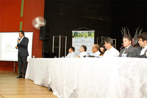 Inhumas recebe Caravana das Cidades Inhumas recebe Caravana das Cidades