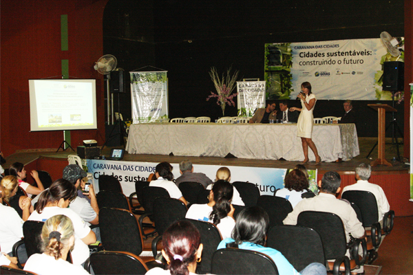 Inhumas recebe a Caravana das Cidades Inhumas recebe a Caravana das Cidades