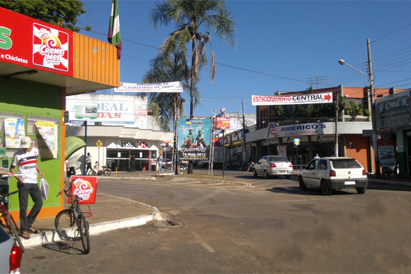 Comércio de Inhumas amplia horário de funcionamento para o Dia das Mães Comércio de Inhumas amplia horário de funcionamento para o Dia das Mães