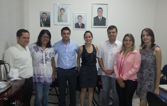 Reunião com a equipe de Justiça Terapêutica