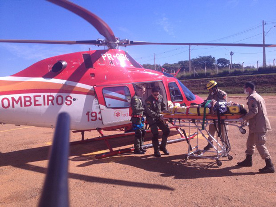 Bombeiros de Inhumas e Helicóptero Bombeiro 01 atuam em ocorrência na GO-070 Bombeiros de Inhumas e Helicóptero Bombeiro 01 atuam em ocorrência na GO-070