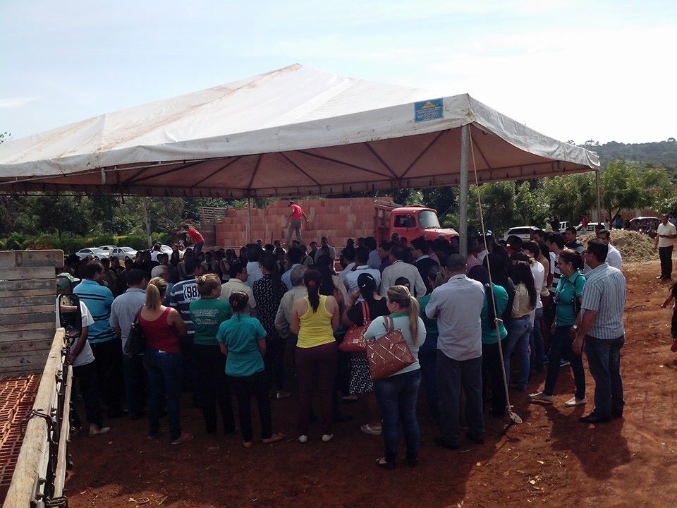 Iniciou hoje a construção da nova unidade escolar de Inhumas Iniciou hoje a construção da nova unidade escolar de Inhumas