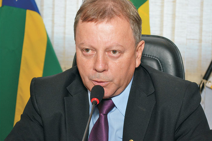 Projeto de Lei aprovado visa moralizar inaugurações de obras públicas Projeto de Lei aprovado visa moralizar inaugurações de obras públicas