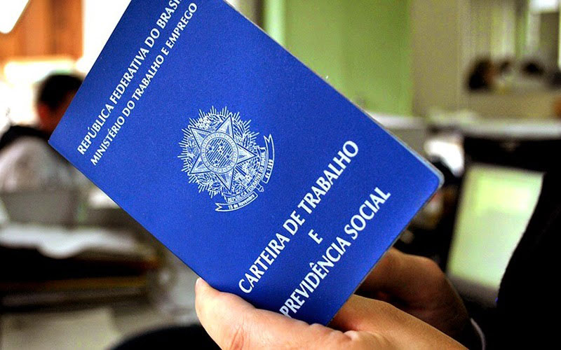 Mais de 50 mil trabalhadores goianos ainda não sacaram o abono salarial do PIS de 2015. Mais de 50 mil trabalhadores goianos ainda não sacaram o abono salarial do PIS de 2015.