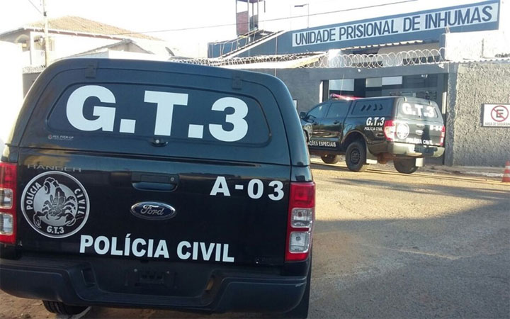 Em dia de Natal 14 detentos fogem do presÃdio de Inhumas Em dia de Natal 14 detentos fogem do presÃdio de Inhumas