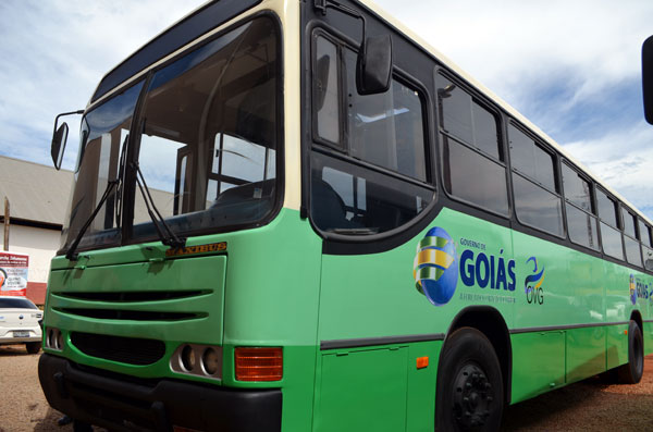 Ônibus repassado a FAMI